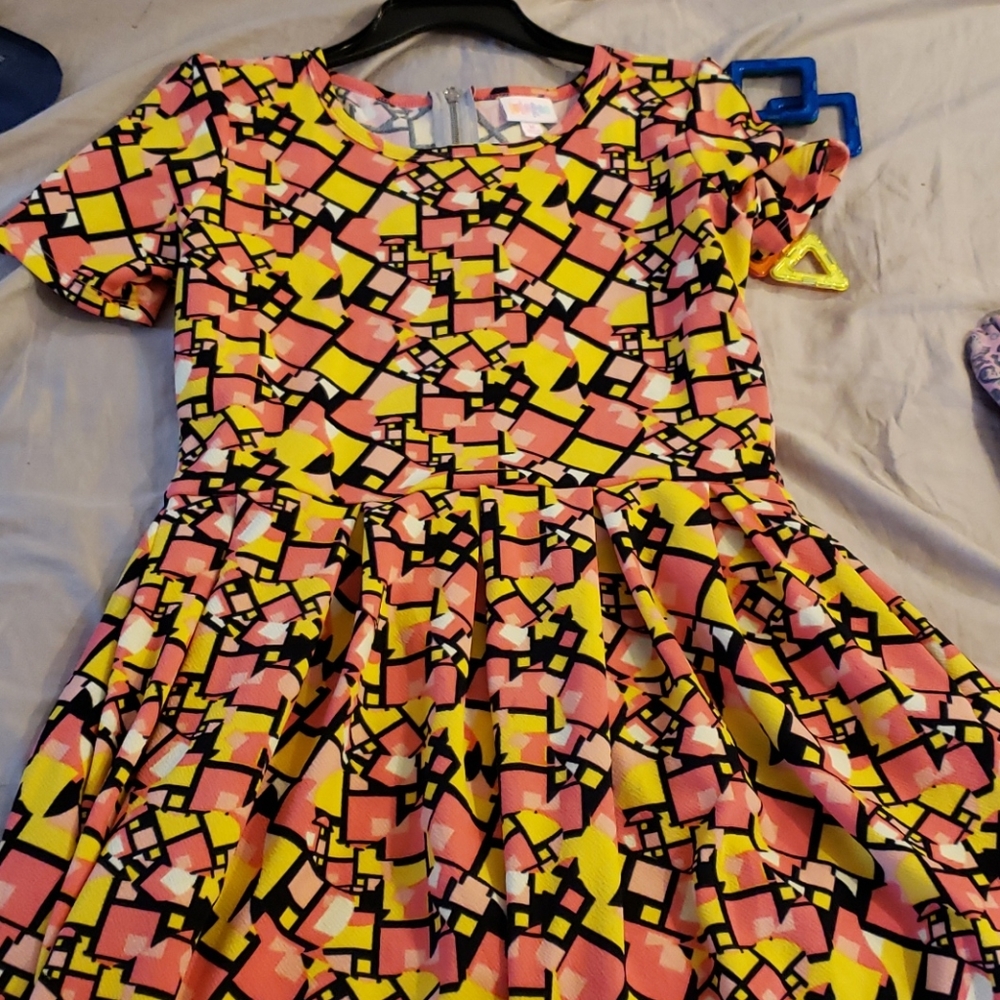 Lula roe Amelia size medium pink yellow and black